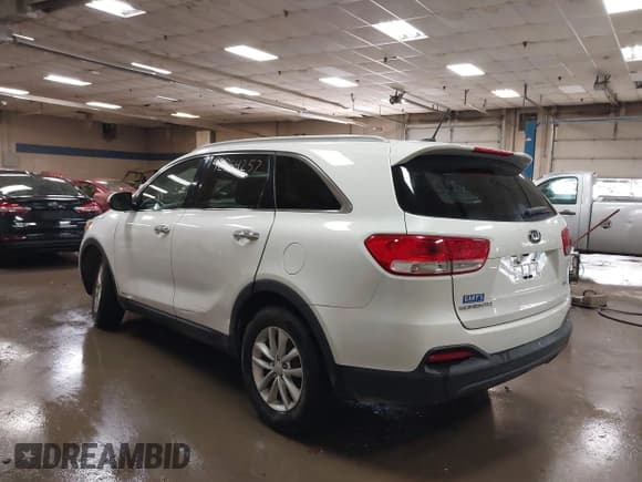 ✅ 2016 Kia Sorento LX • VIN: 5XYPGDA3XGG093141 • Лот: 42764257. Опубликован ранее на IAAI с пробегом 94 535 миль. Бесплатный доступ к архиву аукционных продаж из США и подробный отчёт об истории автомобиля на DreamBid. Изображение 3.