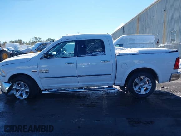 ✅ 2014 Ram 1500 Big Horn • VIN: 1C6RR7LT4ES463628 • Lot: 43620901. Listed on IAAI with 141,353 mi. Free auction sales archive from the USA and detailed vehicle history report at DreamBid. Image 14.