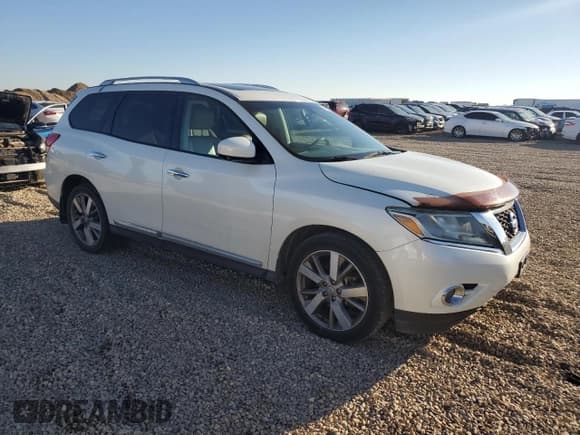 ✅ 2015 Nissan Pathfinder SV • VIN: 5N1AR2MN7FC669736 • Lot: 86614955. Wystawiony na Copart z przebiegiem 151 873 mil. Bezpłatny archiwum sprzedaży aukcyjnych z USA i szczegółowy raport historii pojazdu na DreamBid. Zdjęcie 4.