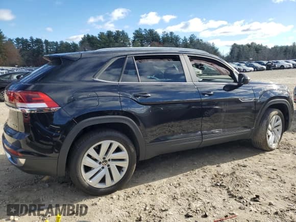 ✅ 2023 Volkswagen Atlas SE • VIN: 1V2HC2CA1PC228302 • Lot: 92988175. Wystawiony na Copart z przebiegiem Nie podano. Bezpłatny archiwum sprzedaży aukcyjnych z USA i szczegółowy raport historii pojazdu na DreamBid. Zdjęcie 3.