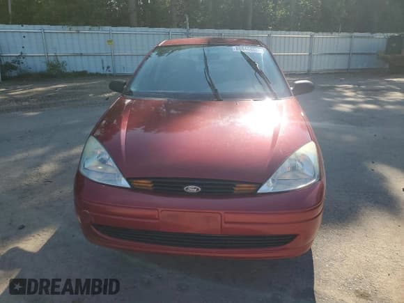 ✅ 2002 Ford Focus SE • VIN: 1FAFP34312W251157 • Lot: 80846605. Wystawiony na Copart z przebiegiem 139 763 mil. Bezpłatny archiwum sprzedaży aukcyjnych z USA i szczegółowy raport historii pojazdu na DreamBid. Zdjęcie 5.