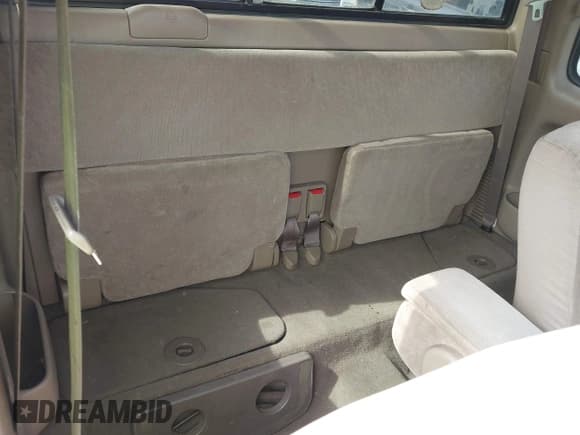 ✅ 2002 Toyota Tacoma PreRunner • VIN: 5TESM92N72Z094522 • Lot: 42181664. Listed on IAAI with 172,275 mi. Free auction sales archive from the USA and detailed vehicle history report at DreamBid. Image 8.