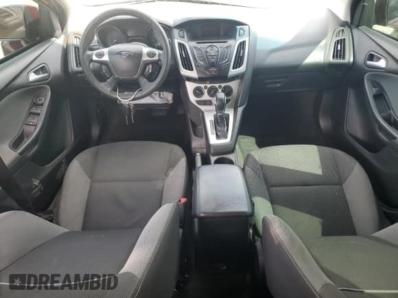 ✅ 2013 Ford Focus SE • VIN: 1FADP3F2XDL379185 • Лот: 81557015. Опубликован ранее на Copart с пробегом Не указан. Бесплатный доступ к архиву аукционных продаж из США и подробный отчёт об истории автомобиля на DreamBid. Изображение 8.