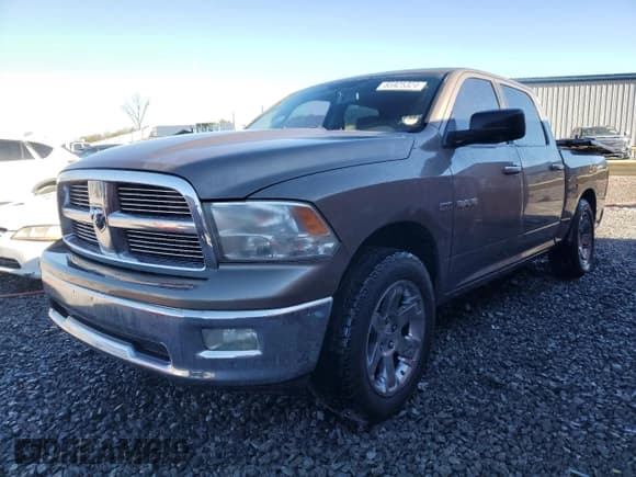 ✅ 2009 Dodge 1500 SLT • VIN: 1D3HB13T19S748516 • Lot: 85925324. Wystawiony na Copart z przebiegiem 302 455 mil. Bezpłatny archiwum sprzedaży aukcyjnych z USA i szczegółowy raport historii pojazdu na DreamBid. Zdjęcie 1.