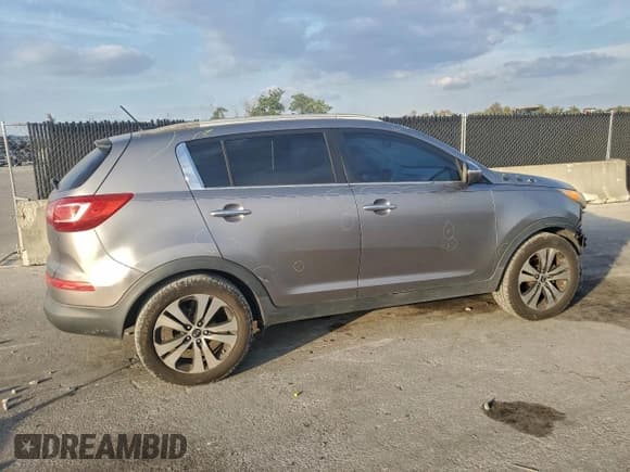 ✅ 2012 Kia Sportage EX • VIN: KNDPC3A2XC7172636 • Лот: 93896545. Опубликован ранее на Copart с пробегом 231 020 миль. Бесплатный доступ к архиву аукционных продаж из США и подробный отчёт об истории автомобиля на DreamBid. Изображение 3.
