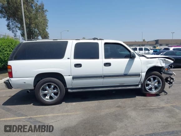✅ 2001 Chevrolet Suburban LS • VIN: 3GNEC16T41G229760 • Лот: 42976926. Опубликован ранее на IAAI с пробегом 255 993 миль. Бесплатный доступ к архиву аукционных продаж из США и подробный отчёт об истории автомобиля на DreamBid. Изображение 13.