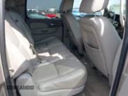 ✅ 2007 Chevrolet Suburban LT • VIN: 3GNFK163X7G179589 • Lot: 42694031. Listed on IAAI with 185,599 mi. Free auction sales archive from the USA and detailed vehicle history report at DreamBid. Image 8.