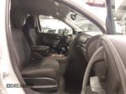 ✅ 2014 Chevrolet Traverse LT • VIN: 1GNKVGKD4EJ170258 • Lot: 43373442. Wystawiony na IAAI z przebiegiem 219 664 mil. Bezpłatny archiwum sprzedaży aukcyjnych z USA i szczegółowy raport historii pojazdu na DreamBid. Zdjęcie 5.