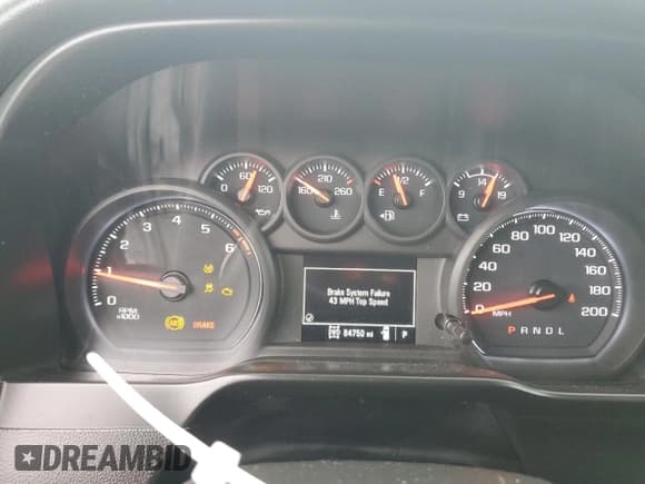 ✅ 2020 GMC Sierra 1500 • VIN: 1GTR9AEF6LZ200669 • Лот: 80897644. Опубликован ранее на Copart с пробегом 84 750 миль. Бесплатный доступ к архиву аукционных продаж из США и подробный отчёт об истории автомобиля на DreamBid. Изображение 9.