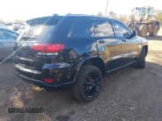 ✅ 2017 Jeep Grand Cherokee Altitude • VIN: 1C4RJFAGXHC892142 • Lot: 43612168. Wystawiony na IAAI z przebiegiem 101 867 mil. Bezpłatny archiwum sprzedaży aukcyjnych z USA i szczegółowy raport historii pojazdu na DreamBid. Zdjęcie 4.