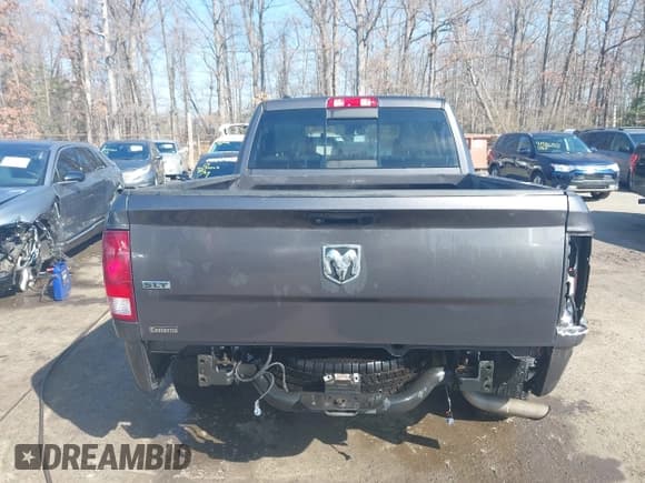 ✅ 2019 Ram 1500 SLT • VIN: 1C6RR6TT3KS514526 • Лот: 41526573. Опубликован ранее на IAAI с пробегом 104 595 миль. Бесплатный доступ к архиву аукционных продаж из США и подробный отчёт об истории автомобиля на DreamBid. Изображение 17.