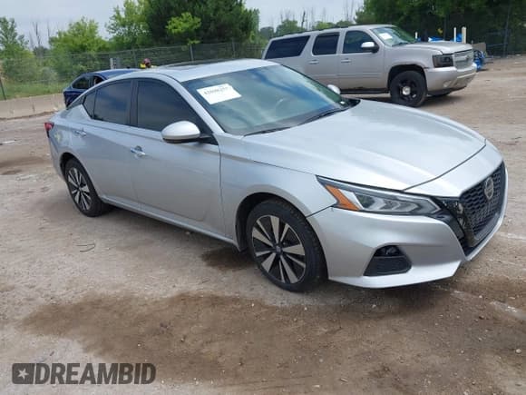 ✅ 2021 Nissan Altima SV • VIN: 1N4BL4DW1MN309917 • Lot: 42698257. Wystawiony na IAAI z przebiegiem Nie podano. Bezpłatny archiwum sprzedaży aukcyjnych z USA i szczegółowy raport historii pojazdu na DreamBid. Zdjęcie 1.