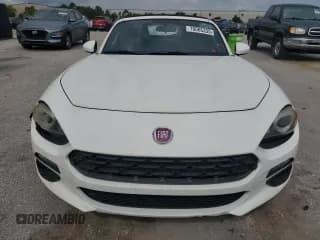 ✅ 2017 FIAT 124 Spider Lusso • VIN: JC1NFAEK9H0102197 • Lot: 70065335. Wystawiony na Copart z przebiegiem 130 550 mil. Bezpłatny archiwum sprzedaży aukcyjnych z USA i szczegółowy raport historii pojazdu na DreamBid. Zdjęcie 5.