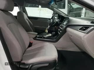 ✅ 2018 Hyundai Sonata SE • VIN: 5NPE24AFXJH698566 • Лот: 67329922. Опубликован ранее на Copart с пробегом 62 749 миль. Бесплатный доступ к архиву аукционных продаж из США и подробный отчёт об истории автомобиля на DreamBid. Изображение 5.