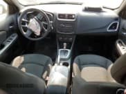 ✅ 2014 Dodge Avenger SE • VIN: 1C3CDZAG9EN180594 • Lot: 77366254. Wystawiony na Copart z przebiegiem 113 415 mil. Bezpłatny archiwum sprzedaży aukcyjnych z USA i szczegółowy raport historii pojazdu na DreamBid. Zdjęcie 8.