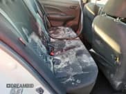 ✅ 2022 Nissan Versa S • VIN: 3N1CN8DV6NL846245 • Lot: 90716395. Wystawiony na Copart z przebiegiem Nie podano. Bezpłatny archiwum sprzedaży aukcyjnych z USA i szczegółowy raport historii pojazdu na DreamBid. Zdjęcie 10.