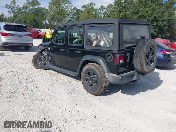 ✅ 2018 Jeep Wrangler Unlimited Sport S • VIN: 1C4HJXDGXJW152723 • Lot: 43616338. Listed on IAAI with 77,566 mi. Free auction sales archive from the USA and detailed vehicle history report at DreamBid. Image 3.