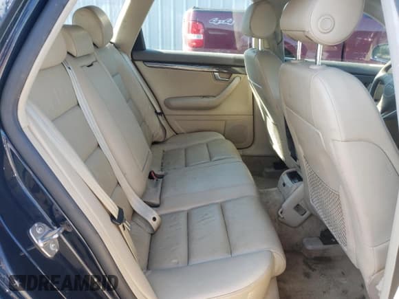 ✅ 2005 Audi A4 1.8T • VIN: WAUVC68E65A011051 • Лот: 81350183. Опубликован ранее на Copart с пробегом 103 587 миль. Бесплатный доступ к архиву аукционных продаж из США и подробный отчёт об истории автомобиля на DreamBid. Изображение 6.