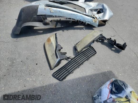 ✅ 2006 Saturn VUE • VIN: 5GZCZ53476S846555 • Лот: 71723115. Опубликован ранее на Copart с пробегом 263 495 миль. Бесплатный доступ к архиву аукционных продаж из США и подробный отчёт об истории автомобиля на DreamBid. Изображение 13.