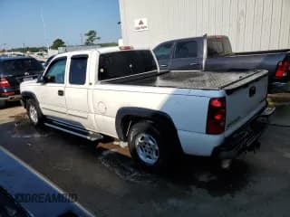✅ 2003 Chevrolet Silverado 1500 LS • VIN: 2GCEC19T131197995 • Лот: 69527004. Опубликован ранее на Copart с пробегом 197 471 миль. Бесплатный доступ к архиву аукционных продаж из США и подробный отчёт об истории автомобиля на DreamBid. Изображение 2.