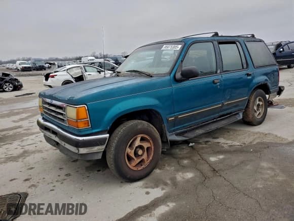 ✅ 1994 Ford Explorer Eddie Bauer • VIN: 1FMDU34X8RUE17866 • Lot: 95075305. Listed on Copart with 253,824 mi. Free auction sales archive from the USA and detailed vehicle history report at DreamBid. Image 1.