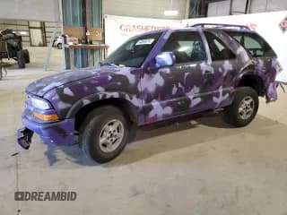 ✅ 2004 Chevrolet Blazer LS • VIN: 1GNCS18X14K109843 • Lot: 61570445. Listed on Copart with 157,245 mi. Free auction sales archive from the USA and detailed vehicle history report at DreamBid. Image 1.