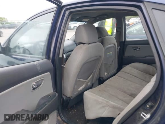 ✅ 2010 Hyundai Elantra GLS • VIN: KMHDU4AD3AU877330 • Лот: 42353336. Опубликован ранее на IAAI с пробегом 200 979 миль. Бесплатный доступ к архиву аукционных продаж из США и подробный отчёт об истории автомобиля на DreamBid. Изображение 8.