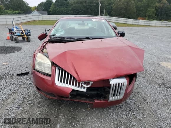 ✅ 2007 Mercury Milan • VIN: 3MEHM07Z27R606145 • Lot: 71452644. Wystawiony na Copart z przebiegiem Nie podano. Bezpłatny archiwum sprzedaży aukcyjnych z USA i szczegółowy raport historii pojazdu na DreamBid. Zdjęcie 5.