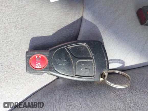 ✅ 2000 Mercedes-Benz S 320/430/500 • VIN: WDBNG75J2YA096648 • Lot: 43730088. Listed on IAAI with Not provided. Free auction sales archive from the USA and detailed vehicle history report at DreamBid. Image 11.