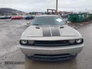 ✅ 2012 Dodge Challenger R/T Plus • VIN: 2C3CDYBT1CH268535 • Lot: 41426901. Wystawiony na IAAI z przebiegiem 6 735 mil. Bezpłatny archiwum sprzedaży aukcyjnych z USA i szczegółowy raport historii pojazdu na DreamBid. Zdjęcie 6.