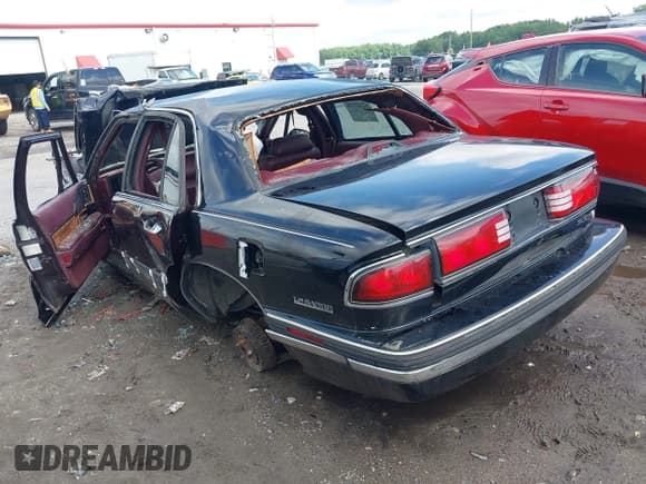 ✅ 1995 Buick LeSabre Limited • VIN: 1G4HR52L2SH493743 • Lot: 42527726. Listed on IAAI with 53,013 mi. Free auction sales archive from the USA and detailed vehicle history report at DreamBid. Image 3.