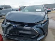 ✅ 2022 Toyota Avalon Limited Hybrid • VIN: 4T1DA1AB2NU013574 • Lot: 41357973. Wystawiony na IAAI z przebiegiem 24 475 mil. Bezpłatny archiwum sprzedaży aukcyjnych z USA i szczegółowy raport historii pojazdu na DreamBid. Zdjęcie 12.