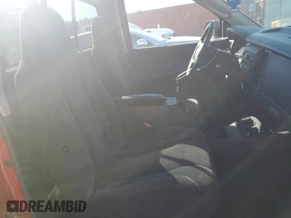 2002 Dodge Dakota Sport z VIN 1B7FL36X72S708969, wystawiony jako Copart lot #69599585 z przebiegiem 77 625 mil mil oraz Szkoda całkowita • Salvage title. Historia ofert i sprzedaży dostępna na DreamBid. Obrazek 10.