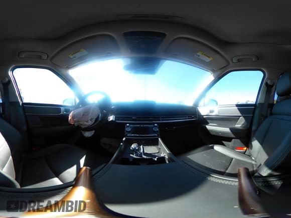 2024 Hyundai Santa Fe Limited с VIN 5NMP44GL4RH035602, выставлен на аукционе IAAI как лот 41637192 с пробегом 12 071 миль миль и . История ставок и продаж доступна на DreamBid. Изображение 20.