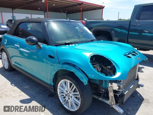 ✅ 2017 MINI Convertible Cooper S • VIN: WMWWG9C30H3C80917 • Lot: 42227320. Wystawiony na IAAI z przebiegiem 38 490 mil. Bezpłatny archiwum sprzedaży aukcyjnych z USA i szczegółowy raport historii pojazdu na DreamBid. Zdjęcie 1.