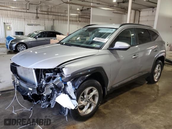 ✅ 2022 Hyundai Tucson Preferred • VIN: KM8JBCAE3NU170567 • Lot: 49965335. Wystawiony na Copart z przebiegiem 22 950 mil. Bezpłatny archiwum sprzedaży aukcyjnych z USA i szczegółowy raport historii pojazdu na DreamBid. Zdjęcie 1.