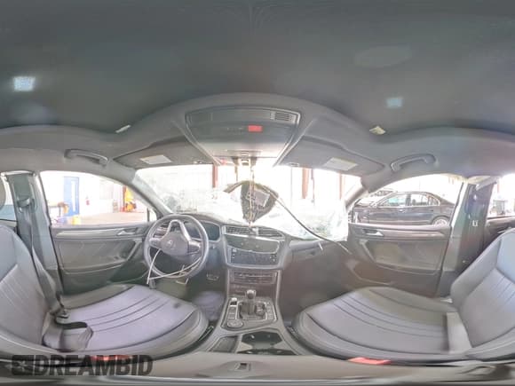 ✅ 2023 Volkswagen Tiguan SE R-Line Black • VIN: 3VV8B7AX2PM076331 • Лот: 82173045. Опубликован ранее на Copart с пробегом Не указан. Бесплатный доступ к архиву аукционных продаж из США и подробный отчёт об истории автомобиля на DreamBid. Изображение 15.