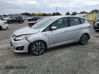 ✅ 2017 Ford C-Max Titanium • VIN: 1FADP5FU2HL108320 • Лот: 82662095. Опубликован ранее на Copart с пробегом 81 709 миль. Бесплатный доступ к архиву аукционных продаж из США и подробный отчёт об истории автомобиля на DreamBid. Изображение 1.