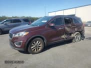 ✅ 2016 Kia Sorento LX • VIN: 5XYPG4A33GG123841 • Lot: 92885835. Wystawiony na Copart z przebiegiem 131 794 mil. Bezpłatny archiwum sprzedaży aukcyjnych z USA i szczegółowy raport historii pojazdu na DreamBid. Zdjęcie 1.