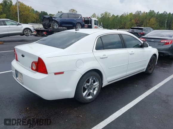 ✅ 2009 Chevrolet Malibu 1LT • VIN: 1G1ZH57B794139075 • Лот: 43495710. Опубликован ранее на IAAI с пробегом 177 323 миль. Бесплатный доступ к архиву аукционных продаж из США и подробный отчёт об истории автомобиля на DreamBid. Изображение 4.