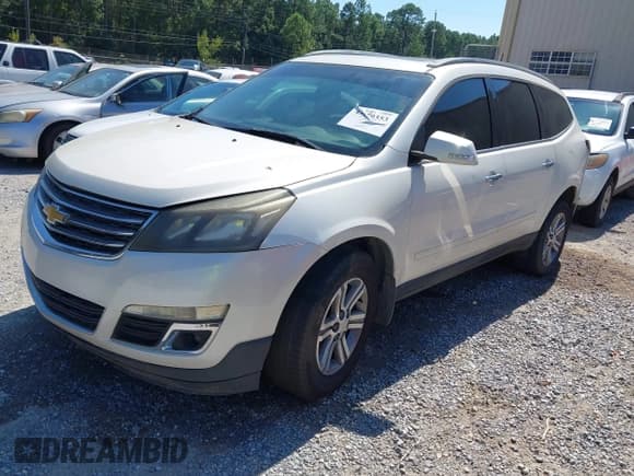 ✅ 2015 Chevrolet Traverse LT • VIN: 1GNKRHKD1FJ158676 • Lot: 43179353. Listed on IAAI with 250,131 mi. Free auction sales archive from the USA and detailed vehicle history report at DreamBid. Image 2.