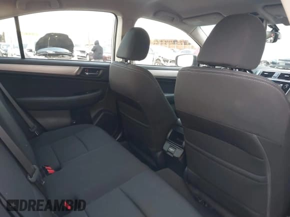 ✅ 2018 Subaru Legacy Premium • VIN: 4S3BNAF61J3044049 • Лот: 43813849. Опубликован ранее на IAAI с пробегом 39 321 миль. Бесплатный доступ к архиву аукционных продаж из США и подробный отчёт об истории автомобиля на DreamBid. Изображение 8.