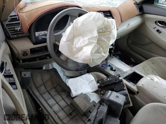 2009 Toyota Camry z VIN 4T1BE46K29U794348, wystawiony jako Copart lot #67462395 z przebiegiem Nie podano mil oraz Szkoda całkowita • Salvage title. Historia ofert i sprzedaży dostępna na DreamBid. Obrazek 8.