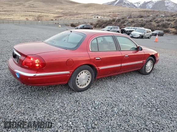 ✅ 1998 Lincoln Continental • VIN: 1LNFM97V8WY605717 • Lot: 94160785. Wystawiony na Copart z przebiegiem 156 160 mil. Bezpłatny archiwum sprzedaży aukcyjnych z USA i szczegółowy raport historii pojazdu na DreamBid. Zdjęcie 3.