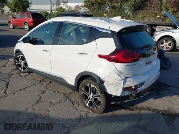 ✅ 2021 Chevrolet Bolt EV Premier • VIN: 1G1FZ6S06M4104239 • Lot: 42701250. Listed on IAAI with 47,463 mi. Free auction sales archive from the USA and detailed vehicle history report at DreamBid. Image 3.