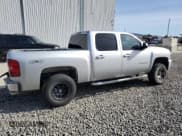 ✅ 2010 Chevrolet Silverado 1500 • VIN: 3GCXKTE26AG131905 • Lot: 46319925. Wystawiony na Copart z przebiegiem 194 686 mil. Bezpłatny archiwum sprzedaży aukcyjnych z USA i szczegółowy raport historii pojazdu na DreamBid. Zdjęcie 3.
