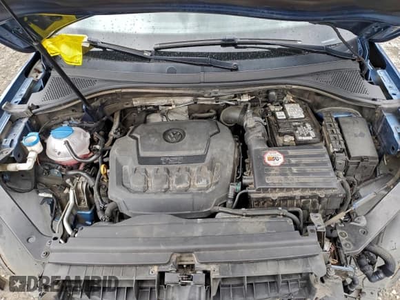 ✅ 2018 Volkswagen Tiguan SEL • VIN: 3VV2B7AX6JM050649 • Лот: 95673145. Опубликован ранее на Copart с пробегом 149 950 миль. Бесплатный доступ к архиву аукционных продаж из США и подробный отчёт об истории автомобиля на DreamBid. Изображение 12.