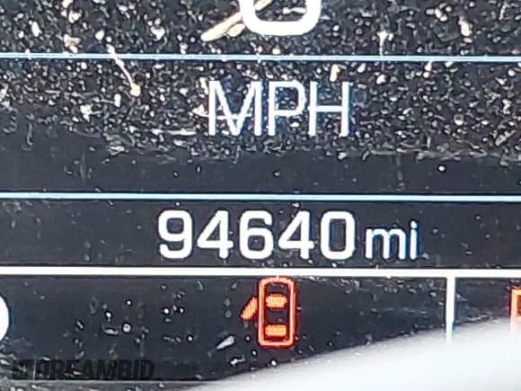 ✅ 2020 Chevrolet Tahoe LT • VIN: 1GNSCBKC1LR103972 • Lot: 42148438. Wystawiony na IAAI z przebiegiem 94 640 mil. Bezpłatny archiwum sprzedaży aukcyjnych z USA i szczegółowy raport historii pojazdu na DreamBid. Zdjęcie 15.