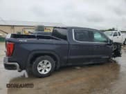 ✅ 2022 GMC Sierra 1500 SLE • VIN: 3GTPUBEK6NG595626 • Лот: 59385595. Опубликован ранее на Copart с пробегом 15 391 миль. Бесплатный доступ к архиву аукционных продаж из США и подробный отчёт об истории автомобиля на DreamBid. Изображение 3.