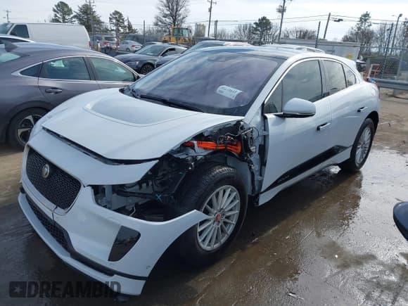 ✅ 2020 Jaguar I-Pace S • VIN: SADHB2S12L1F84745 • Lot: 41591718. Wystawiony na IAAI z przebiegiem 36 371 mil. Bezpłatny archiwum sprzedaży aukcyjnych z USA i szczegółowy raport historii pojazdu na DreamBid. Zdjęcie 21.